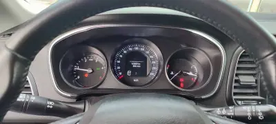 Renault Mégane Sport Tourer 2019 - 13500 EUR, 143305 km - AUTO.MOTO.pt - 143305km - foto 7 de 13