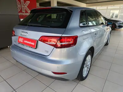 Audi A3 Sportback 2018 - 15500 EUR, 170000 km - 170000km - foto 11 de 36