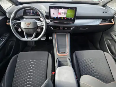 Cupra Born 2022 - 24900 EUR, 33000 km - 33000km - foto 11 de 19