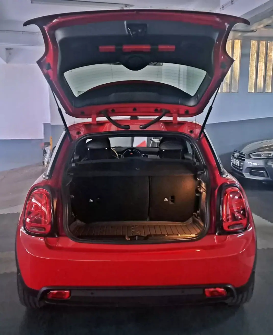 MINI Cooper 2023 - 22500 EUR, 9500 km - AUTO.MOTO.pt - 9500km - foto 16 de 22