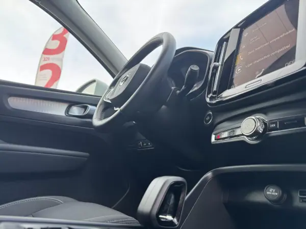 Volvo XC 40 2021 - 24500 EUR, 121000 km - AUTO.MOTO.pt - 121000km - foto 33 de 42