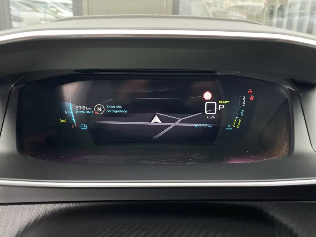 Peugeot e-208 2022 - 18650 EUR, 38776 km - AUTO.MOTO.pt - 38776km - foto 44 de 47