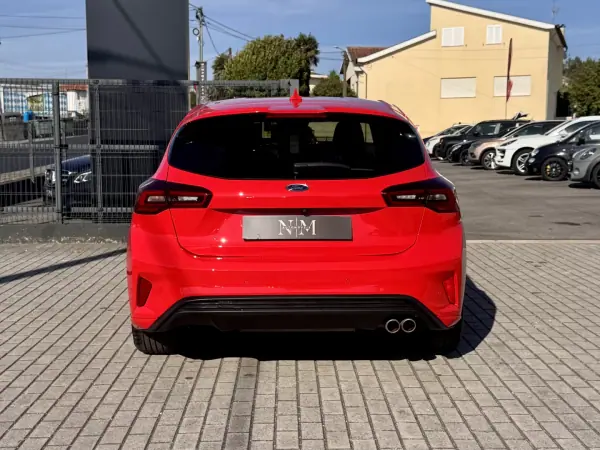 Ford Focus 2023 - 18500 EUR, 79000 km - AUTO.MOTO.pt - 79000km - foto 4 de 19
