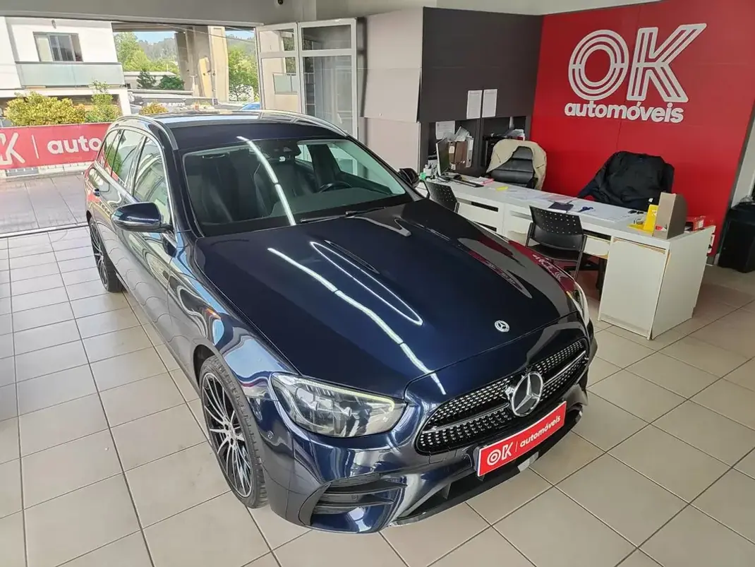 Mercedes-Benz E 300 2022 - 34350 EUR, 110000 km - AUTO.MOTO.pt - 110000km - foto 4 de 37