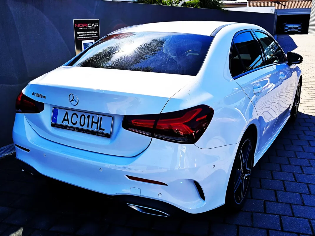Mercedes-Benz A 180 Limousine 2020 - 25950 EUR, 134000 km - AUTO.MOTO.pt - 134000km - foto 14 de 42