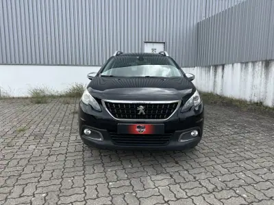 Peugeot 2008 2019 - 11990 EUR, 139000 km - 139000km - foto 2 de 4
