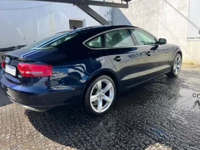 Audi A5 Sportback 2010 - 16500 EUR, 116235 km - AUTO.MOTO.pt - 116235km - foto 4 de 13