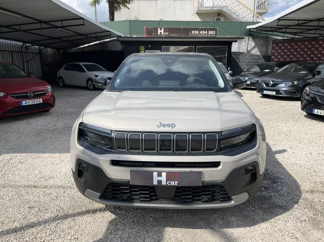 Jeep Avenger 2025 - 24990 EUR, 7270 km - AUTO.MOTO.pt - 7270km - foto 1 de 17