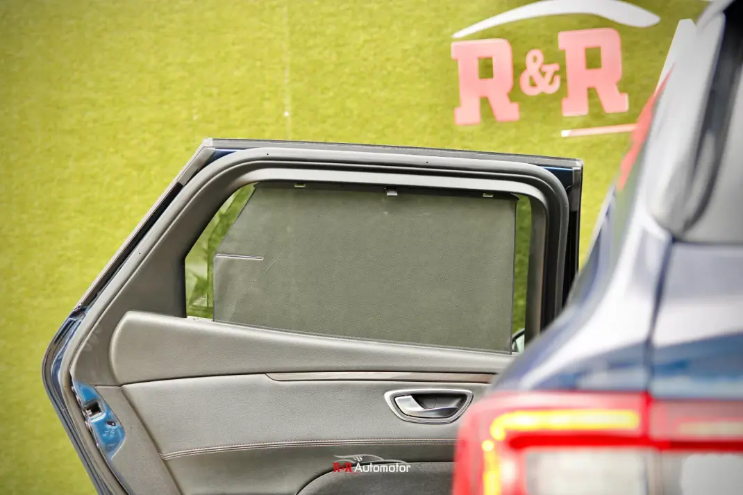 Renault Talisman Sport Tourer 2016 - 14750 EUR, 104000 km - AUTO.MOTO.pt - 104000km - foto 15 de 46