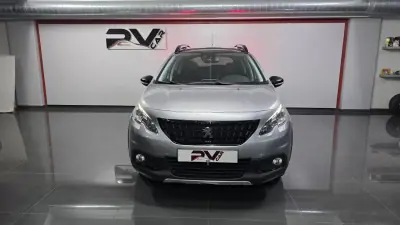 Peugeot 2008 2018 - 12990 EUR, 144000 km - AUTO.MOTO.pt - 144000km - foto 26 de 35
