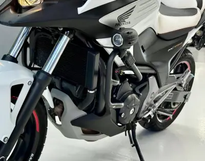 Honda NC750X 2015 - 5950 EUR, 35803 km - 35803km - foto 8 de 27