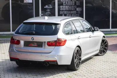BMW 320 2015 - 19900 EUR, 169020 km - 169020km - foto 33 de 35