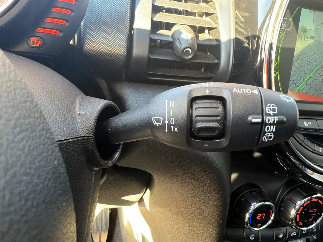 MINI John Cooper Works 2017 - 24965 EUR, 126000 km - AUTO.MOTO.pt - 126000km - foto 48 de 61