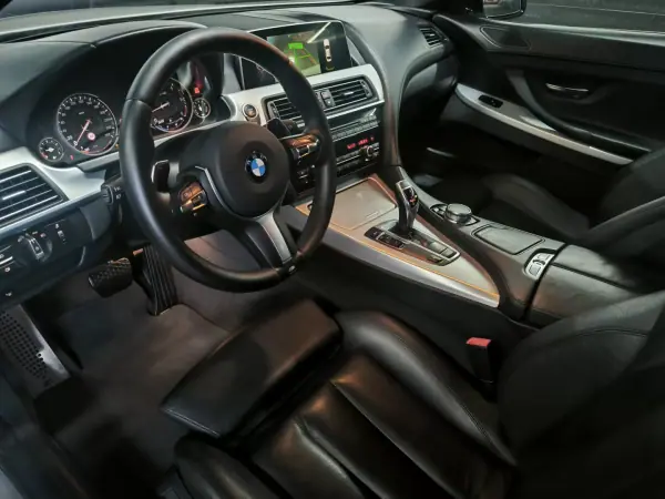 BMW 640 Gran Coupé 2015 - 26950 EUR, 232000 km - AUTO.MOTO.pt - 232000km - foto 21 de 47