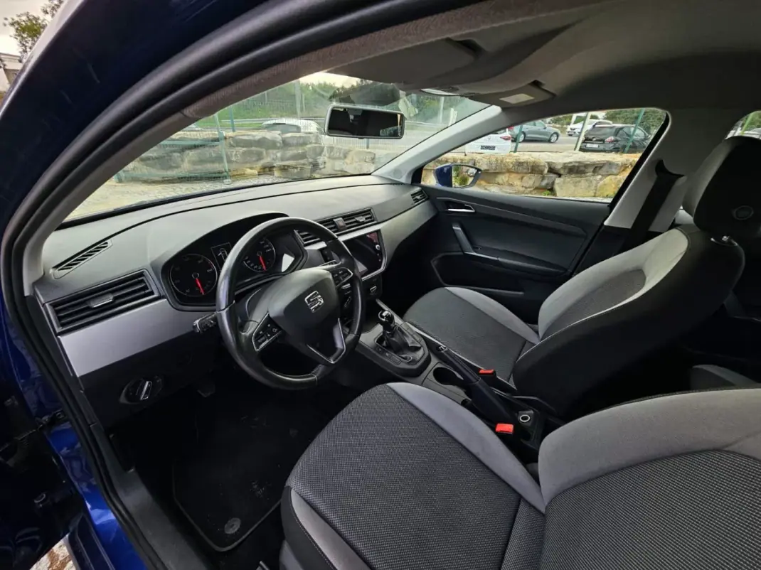 SEAT Ibiza 2021 - 14900 EUR, 187239 km - AUTO.MOTO.pt - 187239km - foto 8 de 12