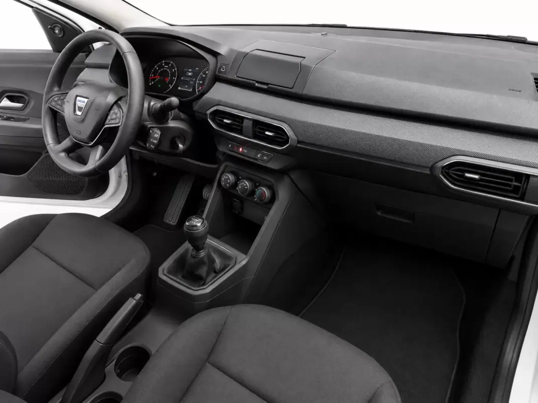 Dacia Jogger 2023 - 13999 EUR, 130000 km - AUTO.MOTO.pt - 130000km - foto 8 de 9