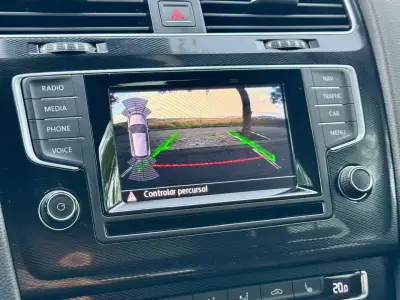 Volkswagen Golf 2015 - 17980 EUR, 168500 km - AUTO.MOTO.pt - 168500km - foto 17 de 21