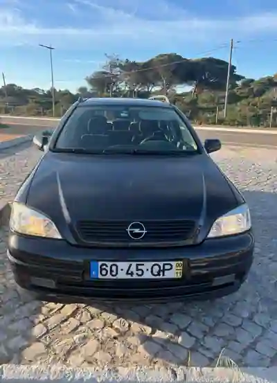 Opel Astra 2000 - 1350 EUR, 260000 km - foto 1 de 9