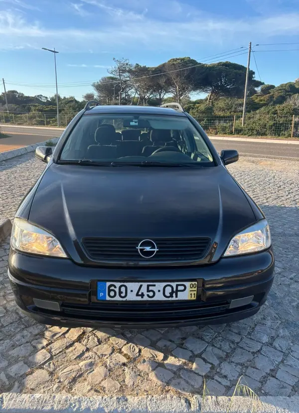 Opel Astra 2.0 DTi Club 2000 Diesel