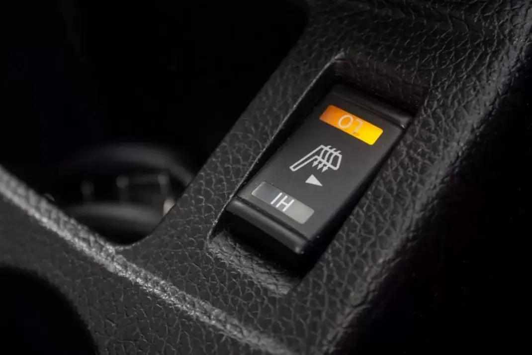 Nissan Qashqai 2017 - 17500 EUR, 127700 km - AUTO.MOTO.pt - 127700km - foto 20 de 20