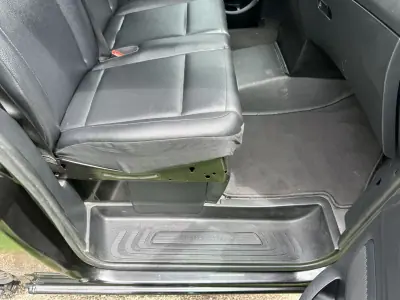 Mercedes-Benz Vito Tourer 2016 - 26900 EUR, 220000 km - AUTO.MOTO.pt - 220000km - foto 52 de 55