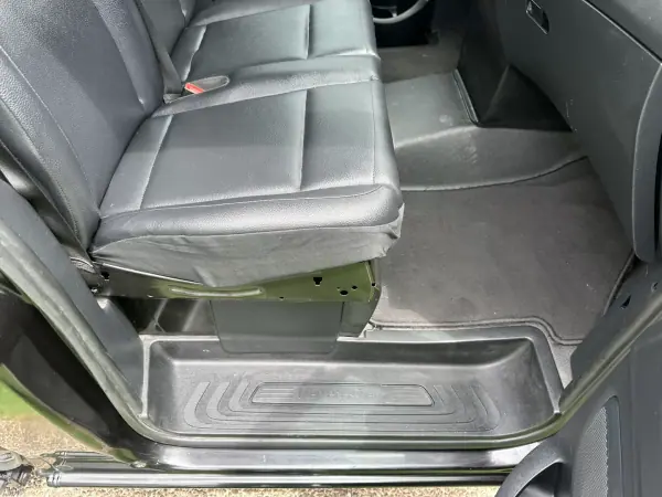 Mercedes-Benz Vito Tourer 2016 - 26900 EUR, 220000 km - AUTO.MOTO.pt - 220000km - foto 52 de 55