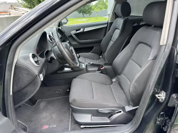 Audi A3 Sportback 2007 - 5900 EUR, 350000 km - AUTO.MOTO.pt - 350000km - foto 30 de 49