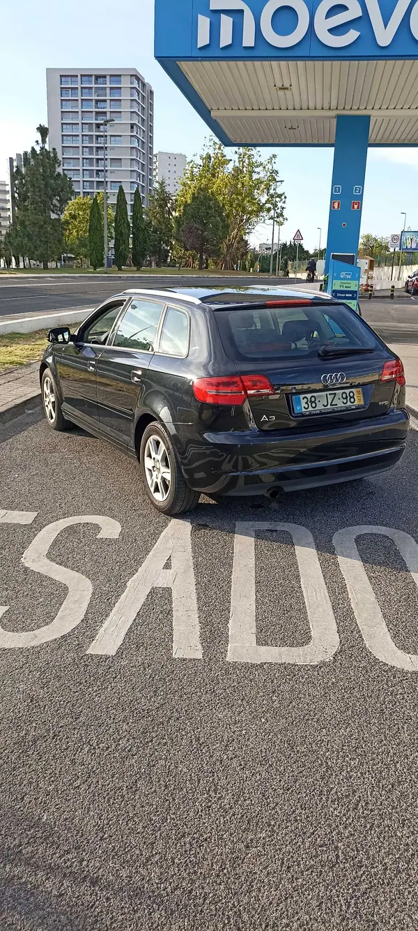 Audi A3 Sportback 2010 - 6700 EUR, 120763 km - AUTO.MOTO.pt - 120763km - foto 2 de 9