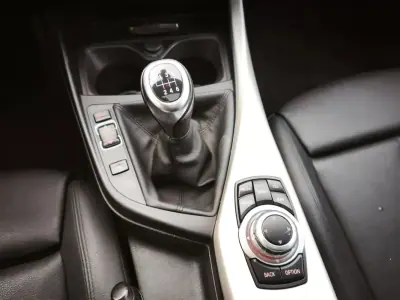 BMW 116 2016 - 14900 EUR, 205293 km - AUTO.MOTO.pt - 205293km - foto 28 de 31