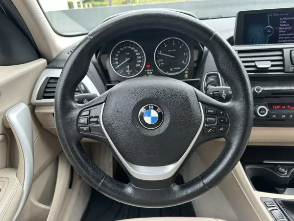 BMW 116 2012 - 16100 EUR, 230000 km - AUTO.MOTO.pt - 230000km - foto 31 de 65