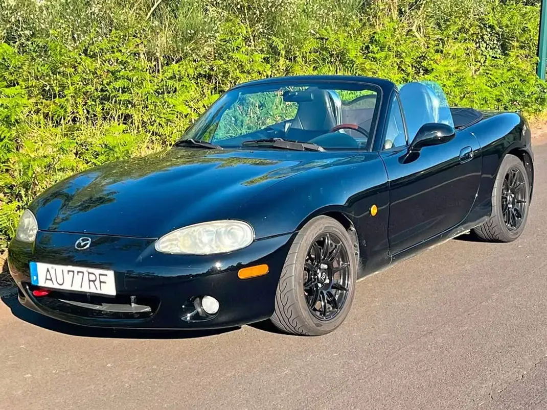 Mazda MX-5 2003 - 12750 EUR, 160000 km - 160000km - foto 2 de 7