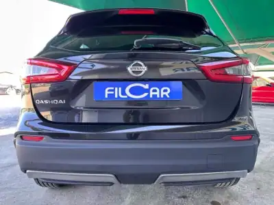 Nissan Qashqai 2018 - 19500 EUR, 84967 km - AUTO.MOTO.pt - 84967km - foto 18 de 18