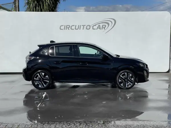 Peugeot 208 2025 - 17850 EUR, 28119 km - AUTO.MOTO.pt - 28119km - foto 6 de 28