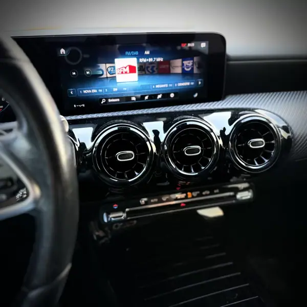 Mercedes-Benz A 180 Limousine 2020 - 21500 EUR, 145000 km - AUTO.MOTO.pt - 145000km - foto 16 de 28