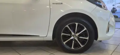 Toyota Yaris 2018 - 15990 EUR, 86572 km - AUTO.MOTO.pt - 86572km - foto 13 de 41