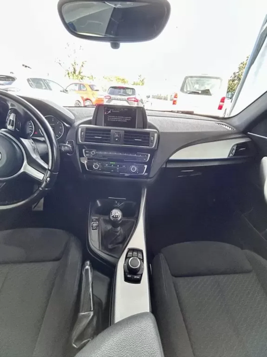 BMW 116 2015 - 16990 EUR, 162370 km - AUTO.MOTO.pt - 162370km - foto 12 de 19