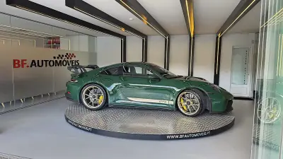 Porsche 992 2021 - 235000 EUR, 15666 km - AUTO.MOTO.pt - 15666km - foto 8 de 61