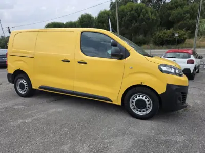 Citroën Jumpy 2019 - 15900 EUR, 122000 km - AUTO.MOTO.pt - 122000km - foto 22 de 60