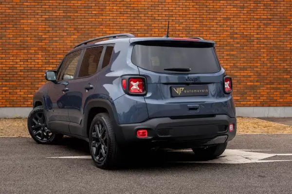 Jeep Renegade 2022 - 20950 EUR, 100930 km - AUTO.MOTO.pt - 100930km - foto 3 de 25