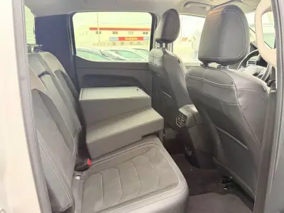 Volkswagen Amarok 2023 - 41900 EUR, 57505 km - AUTO.MOTO.pt - 57505km - foto 18 de 19