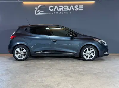 Renault Clio 2018 — foto 4 de 19
