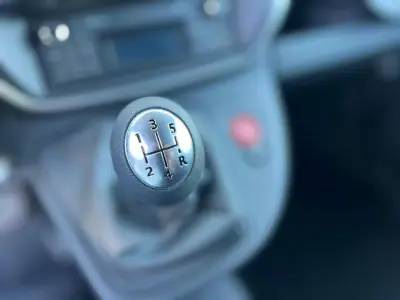 Renault KANGOO MAXI 1.5 DCI BUSINESS S/S 2018 - 14500 EUR, 101052 km - AUTO.MOTO.pt - 101052km - foto 14 de 14