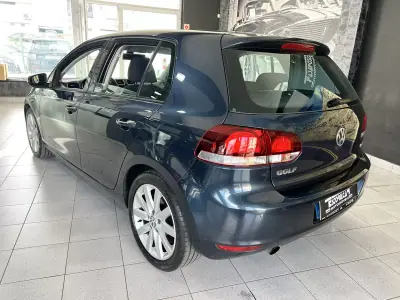 Volkswagen Golf 2010 - 7600 EUR, 232003 km - AUTO.MOTO.pt - 232003km - foto 3 de 21