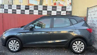 SEAT Arona 2023 - 14400 EUR, 59000 km - AUTO.MOTO.pt - 59000km - foto 3 de 12