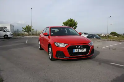 Audi A1 Sportback 2022 - 16000 EUR, 107635 km - 107635km - foto 2 de 21