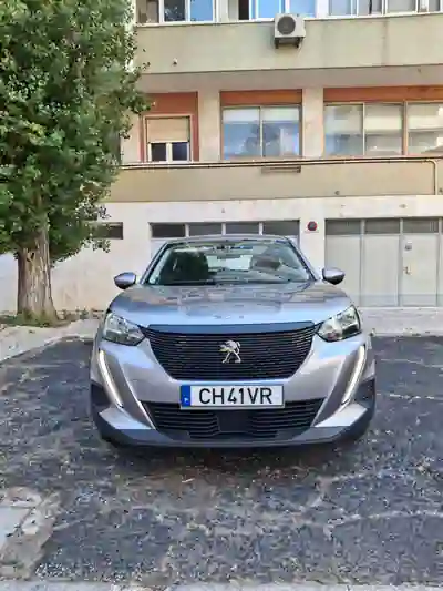 Peugeot 2008 2021 - 14500 EUR, 139000 km - AUTO.MOTO.pt - 139000km - foto 2 de 8