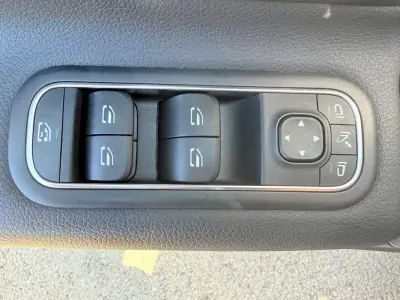 Mercedes-Benz CLA 250 2022 - 25200 EUR, 89514 km - AUTO.MOTO.pt - 89514km - foto 19 de 29