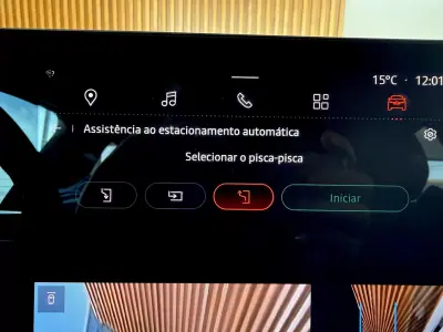 Renault Mégane E-Tech 2023 - 25500 EUR, 58000 km - AUTO.MOTO.pt - 58000km - foto 111 de 121