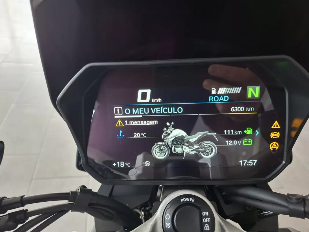 BMW F 900 R 2024 - 9750 EUR, 6500 km - AUTO.MOTO.pt - 6500km - foto 15 de 17