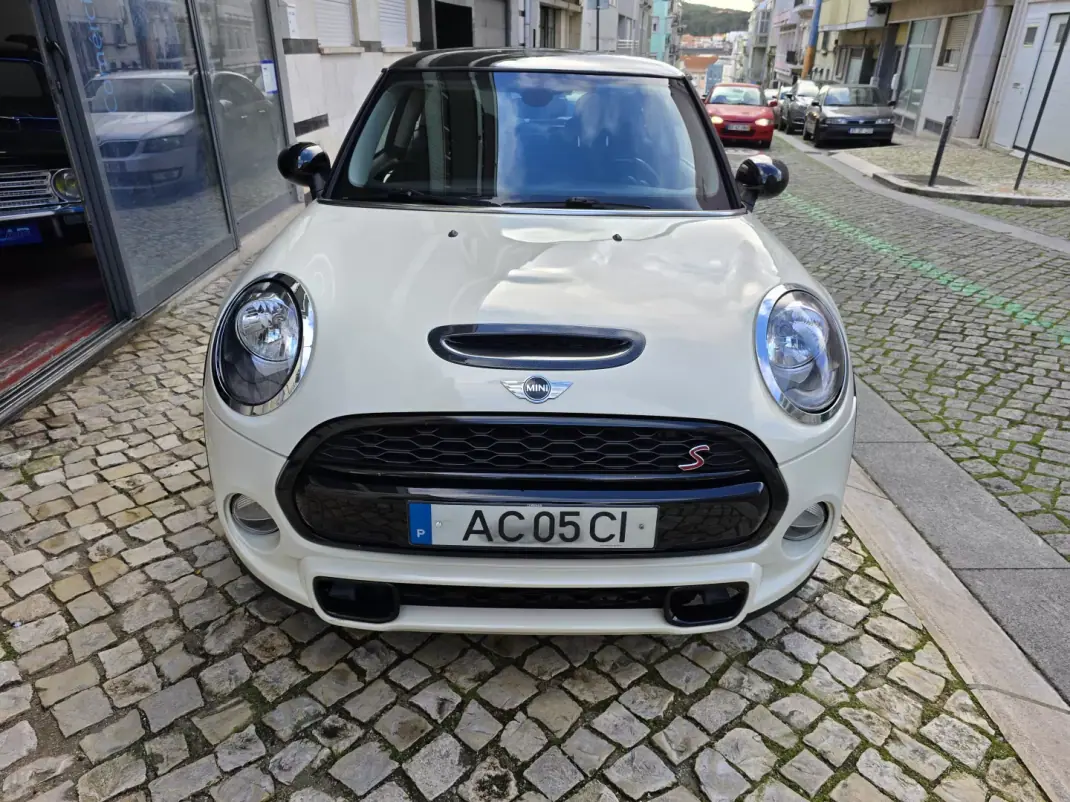 MINI Cooper 2017 - 14999 EUR, 166333 km - AUTO.MOTO.pt - 166333km - foto 2 de 24